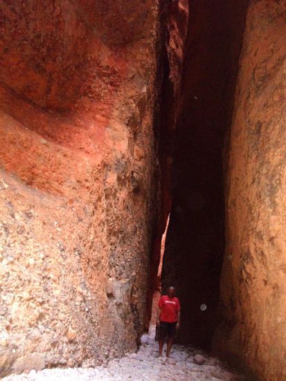 Dann ein paar Fotos in den Felsspalten