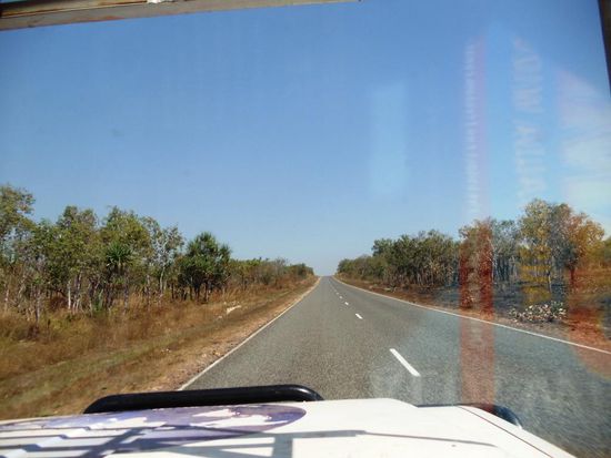 Auf dem Kakadu Hwy im Kakadu National Park unterwegs