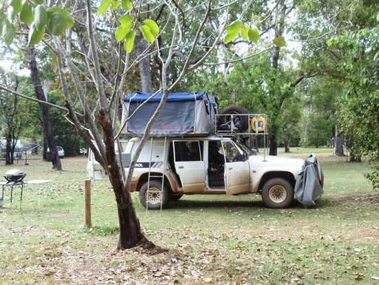 Am nächsten Morgen waren keine Moskitos mehr, welche uns belästigten - jedoch viele Fliegen, welche besonders gerne in die Ohren, Nasen und Münder gehen. Richtig penetrant!!