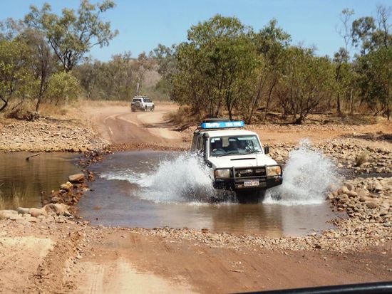 Das macht am meisten Spass - und ich denke, der Nissan Patrol freut sich auch ab der Abkühlung und ein wenig Wasser