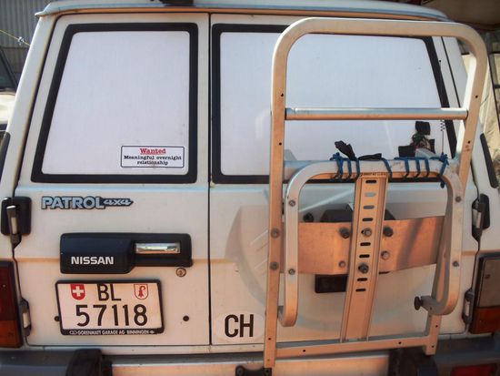 Dieser Kleber ist ein Abschiedsgeschenk von Markus und Thomas, den beiden Schweizern, welche ich in den Kimberleys und Cape Leveque angetroffen habe, tststsss