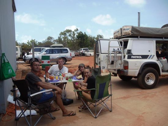 Abschiedsfrühstück in Broome. Danke nochmals für das super gute und gesunde Frühstück. Sehen uns an Silvester in Sydney, gelle