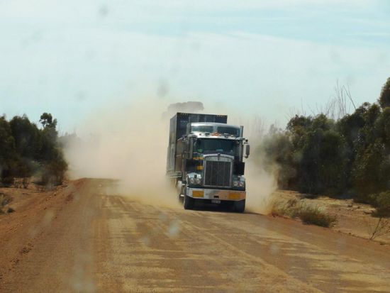 Alle Luken dicht; ums Staub schlucken kommen wir jedoch nicht rum