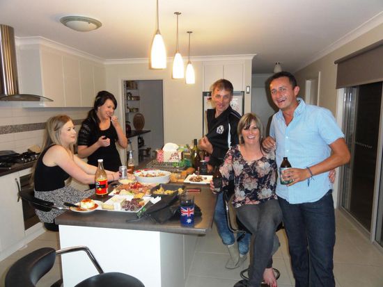 Freitag Abend Warm up mit ein paar Freunden von Lisa