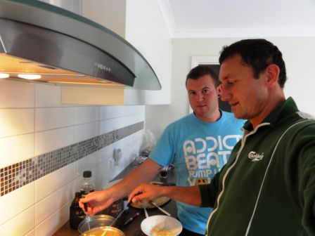 Unser Brunch am nächsten Morgen; aufgewärmtes Fondue