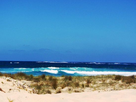 Auch die Wellen sind fürs surfen bereit