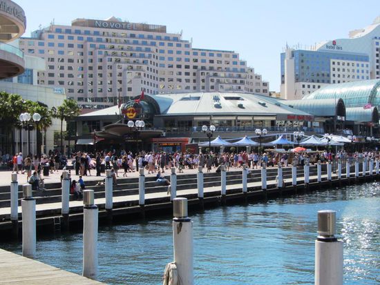 Darling Harbour mit dem Hard Rock Cafe