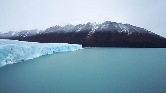 Er hat eine Fläche von ca. 250 Quadratkilometer