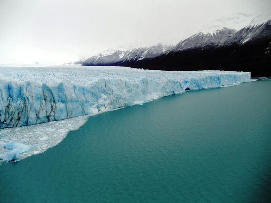 Er ist einer der wenigen Gletscher, die auch heute noch wachsen.