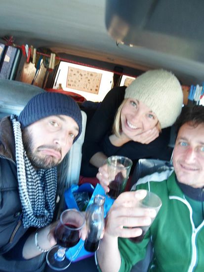 Cheers und Prost
"Eine Wohl"