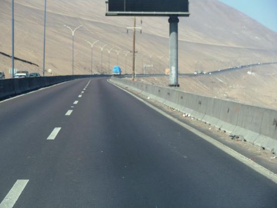 Rauf auf den Hügel nach Alto Hospicio