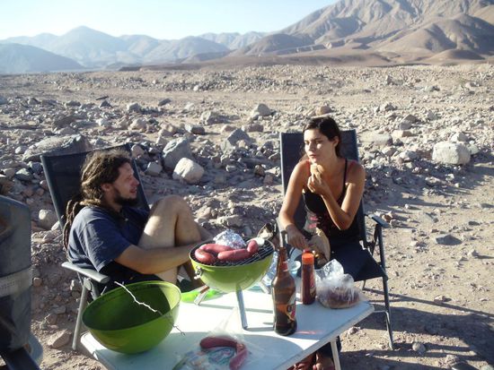 Und die Beiden sitzen dort drin. Daniel und Johanna