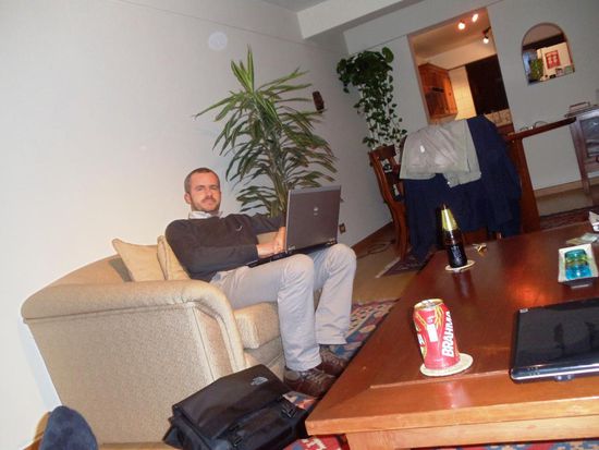 Letzter Abend in Lima in Walti's gemütlichem Wohnzimmer mit Otchoa und...