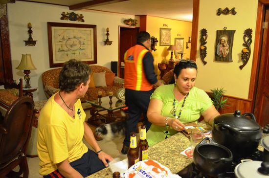 Apéro mit Clara vor dem reichhaltigen Abendessen