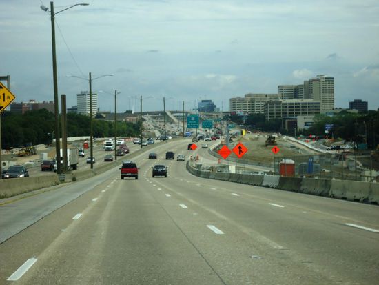 Die Fahrt durch Dallas war lang und stauig..