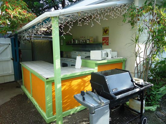 Praktische und relativ sauber Küche