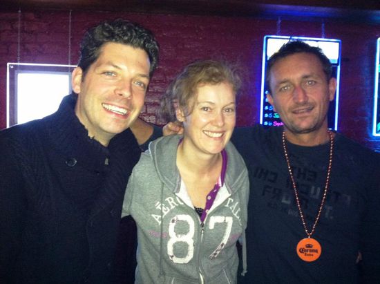 Beim Begrüssungs Apéro erhalte ich natürlich sofort die Tapferkeits- und Unverwundeten Medaille