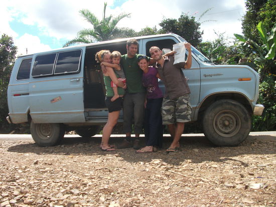 die schweizer: menga, moo, simon und wir