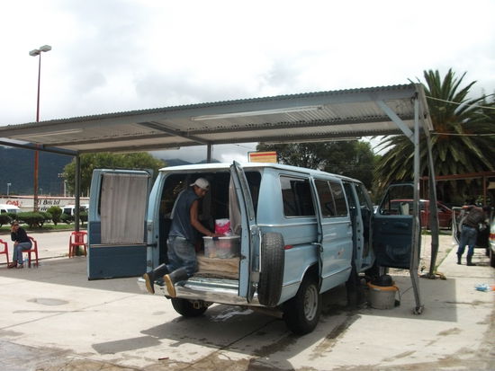 den ersten groben dreck liesen wir machen...!