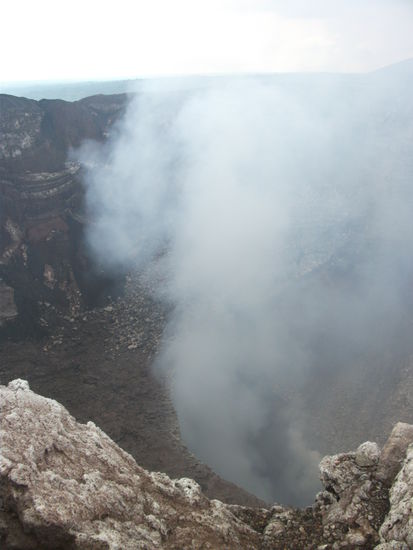 es ist einem nicht bewusst, aber THEORETISCH koennte er jederzeit ausbrechen!!
