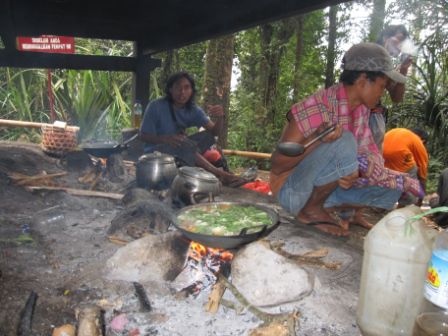 Lunchtime...!