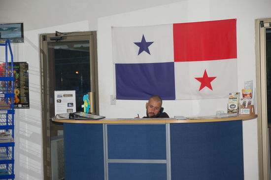 sieht professionell aus, aber leider versteh ich keinen Ton von dem was die Frau am anderen Ende mir klarmachen will...