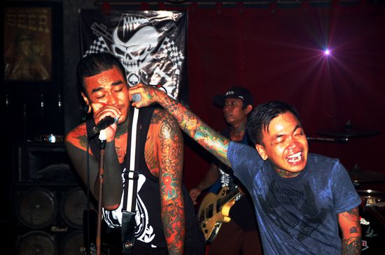 Hardcoreshow in Kuta Beach