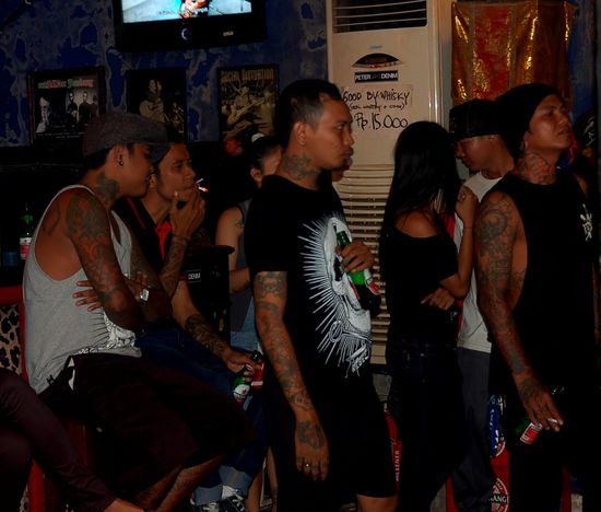 Glaube es gibt mehr Indonesier mit Tattos als ohne...