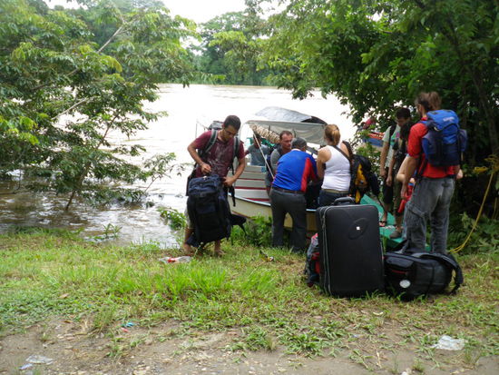 Grenzuebergang nach Guatemala. Hier noch auf mexikanischem Boden.