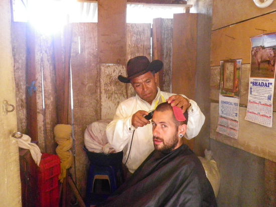 Beim Friseur in Santa Clara