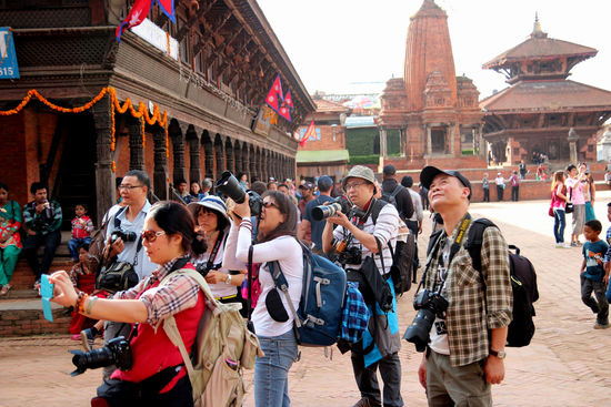 japanese tourists, fototechnisch mal wieder bestens ausgestattet