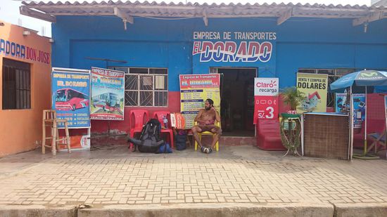 Warten auf die Weiterfahrt...