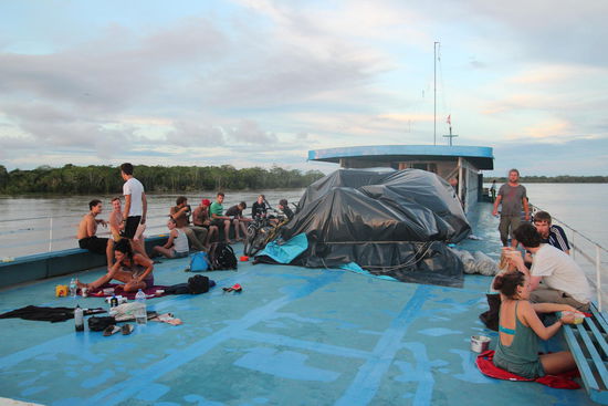 Fahrtwind geniessen auf dem Oberdeck