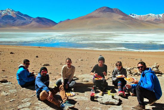 Lunch bei nettem Hintergrund
