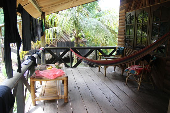 auch hier wieder ne schoene bude bei jungle lodge fuer 150.000/ nacht u raum gefunden