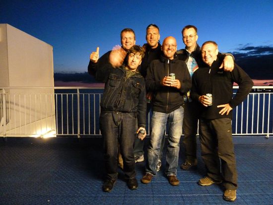 Auf der Fähre....allerdings schon bei der Rückreise. Auf dem Hinweg haben wir keine Fotos gemacht....