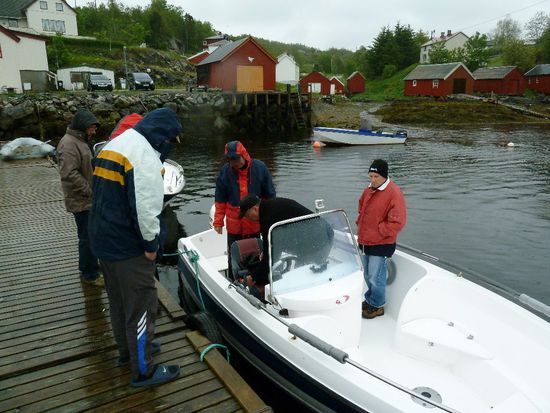 Einweisung in die Boote, bei sauwetter....