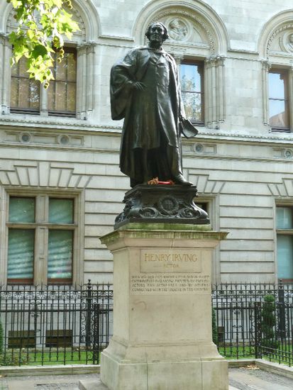 Mr. Irving, großer britischer Theaterschauspieler.....kannte ick wohl nicht...