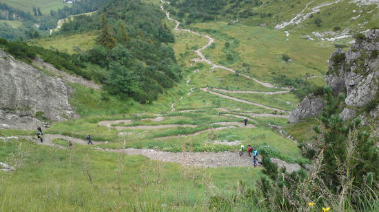 Abstieg zur Griesneralm