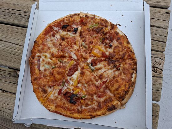 Und es gibt wieder Pizza