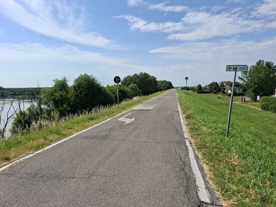Der gute Radweg am Po