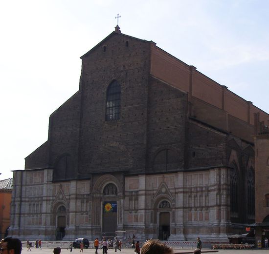 San Petronio auf dem Piazza Maggiore