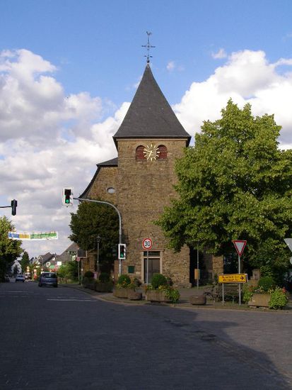 die Dorfkirche von Leichlingen-Witzhelden “Der Alte vom Berge”