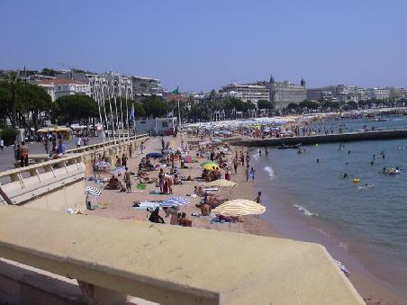Der Strand von Cannes