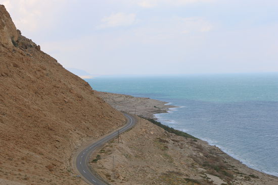 Highway 90 am Toten Meer