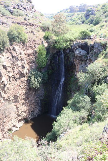 Auf dem Weg zum Dvora-Wasserfall