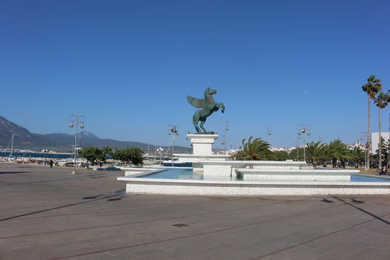 Uferpromenade vom neuen Korinth