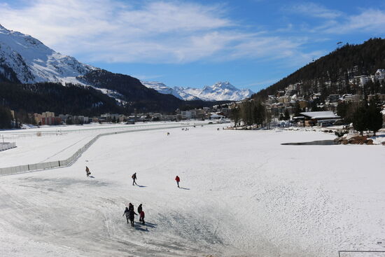Zugefrorener St. Moritzer See