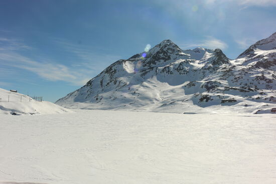 Ein weiterer zugefrorener See