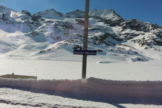 Halt in Ospizio Bernina
